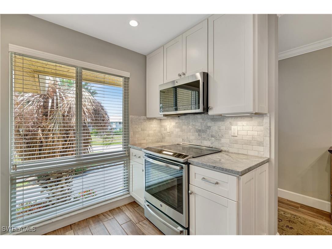 300 Palm Drive #402 Naples FL 34112 225075571 image15