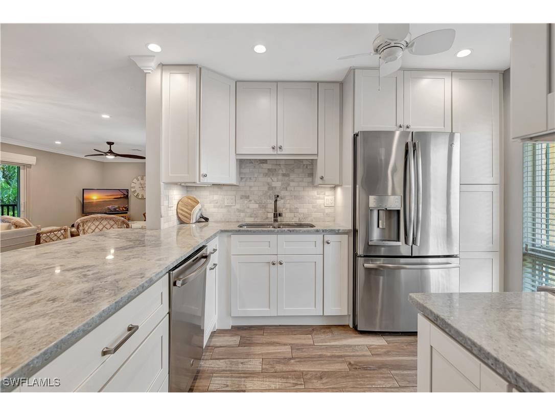 300 Palm Drive #402 Naples FL 34112 225075571 image7