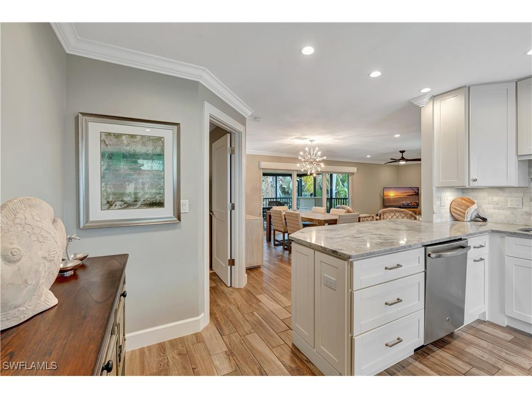 300 Palm Drive #402 Naples FL 34112 225075571 image9