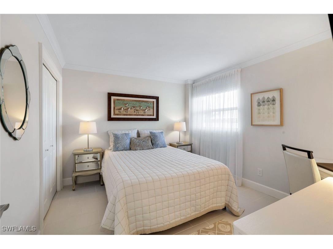 300 Park Shore Drive #1E Naples FL 34103 225079467 image20