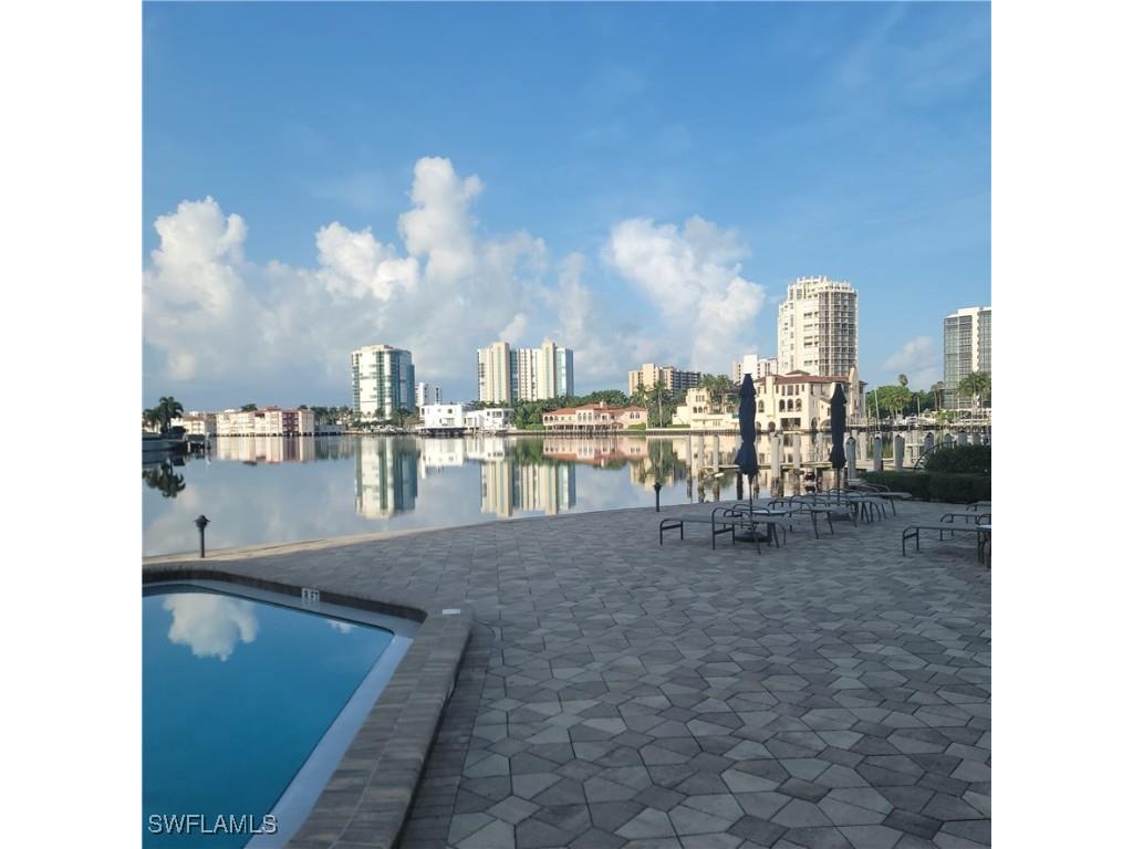 300 Park Shore Drive #1E Naples FL 34103 225079467 image22