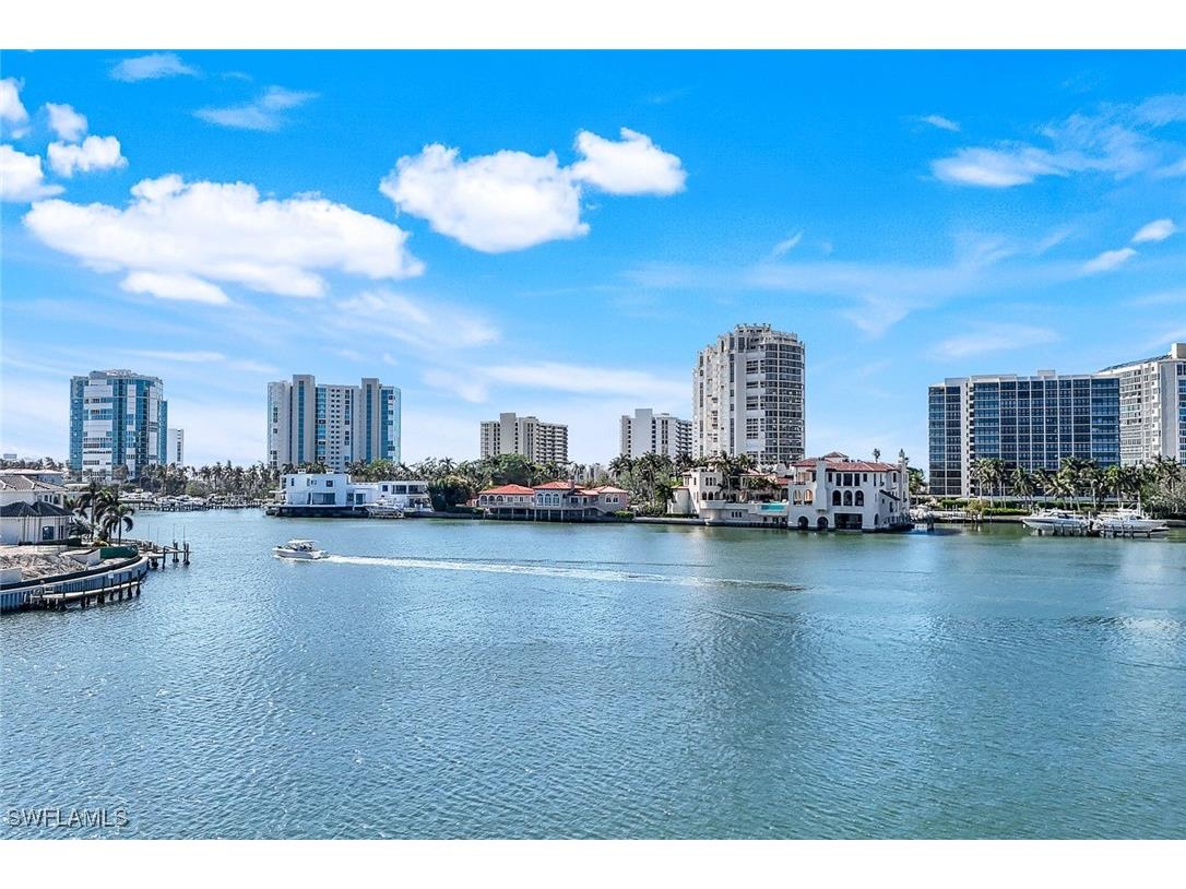 300 Park Shore Drive #1E Naples FL 34103 225079467 image31