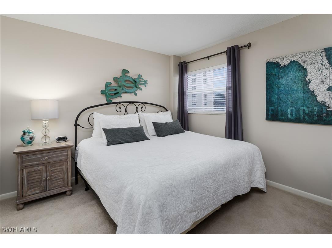 300 Park Shore Drive #3D Naples FL 34103 226009070 image6