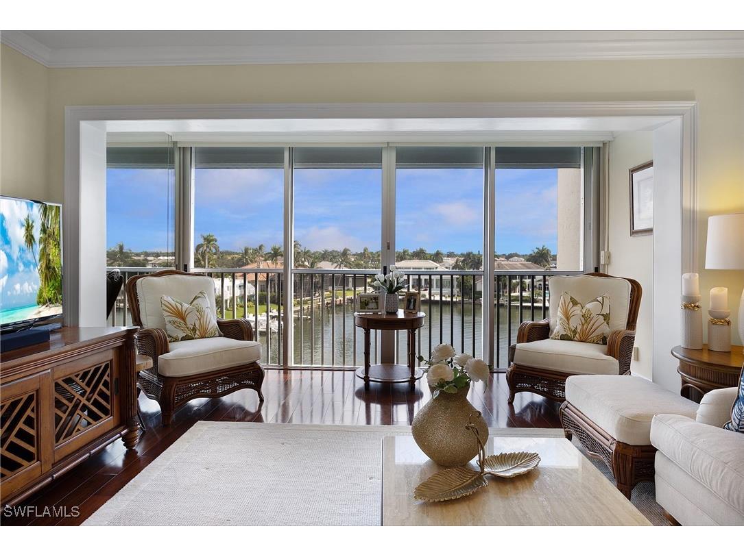 300 Park Shore Drive #5B Naples FL 34103 225078382 image10