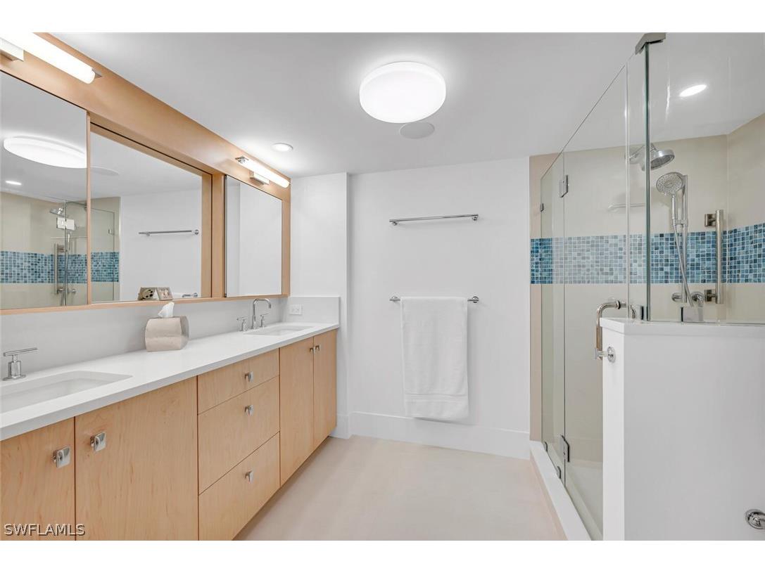 300 Park Shore Drive #PHA6 Naples FL 34103 226009522 image16