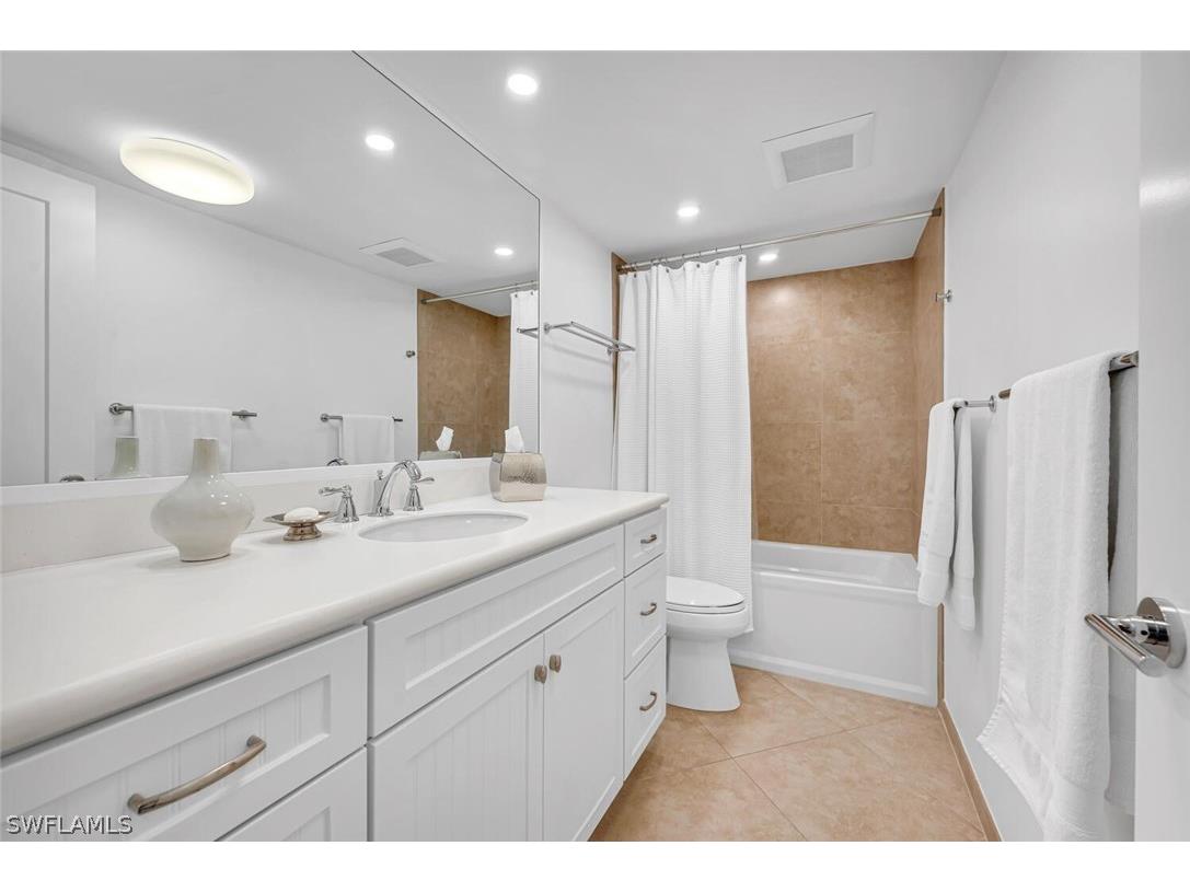 300 Park Shore Drive #PHA6 Naples FL 34103 226009522 image21
