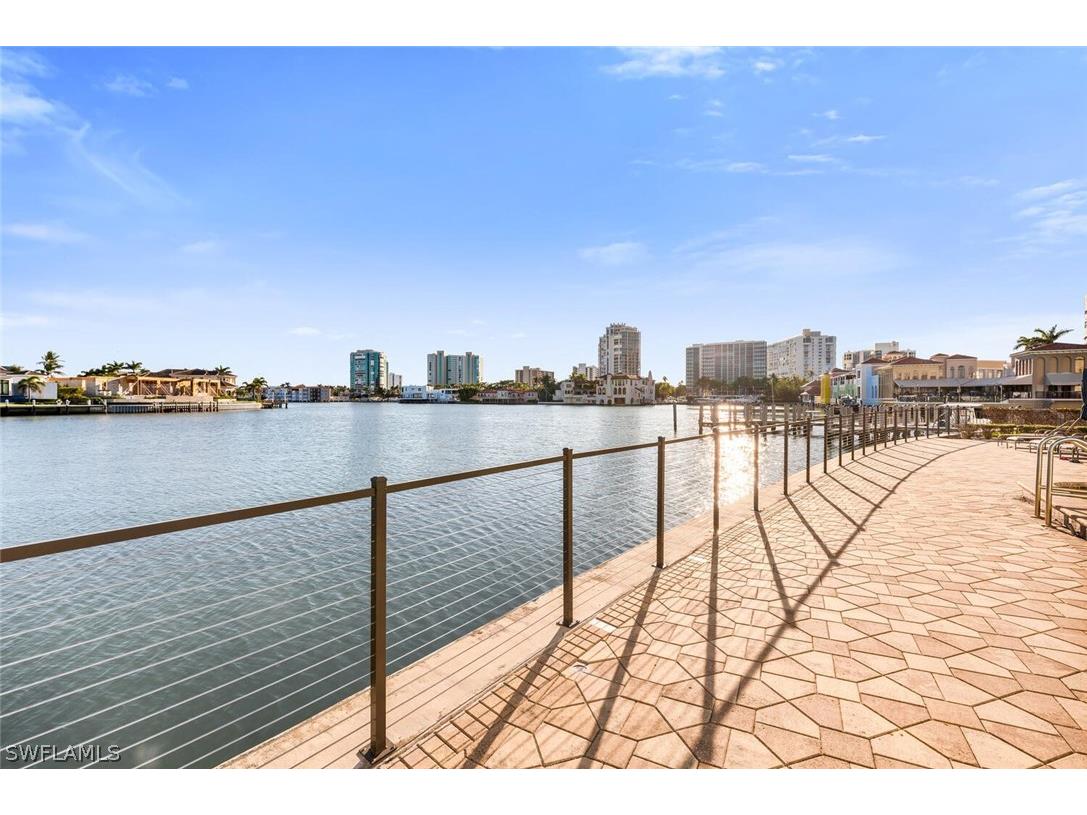 300 Park Shore Drive #PHA6 Naples FL 34103 226009522 image28