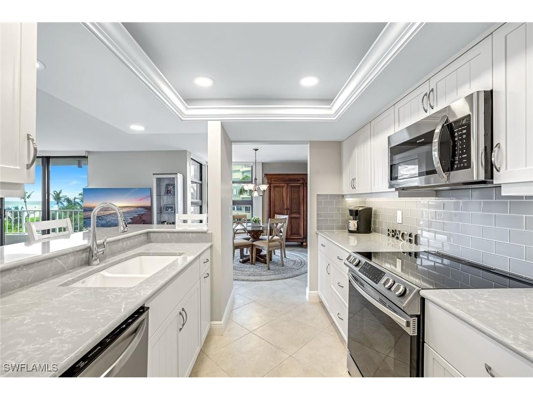 300 S Collier Boulevard #303 Marco Island FL 34145 225060121 image11