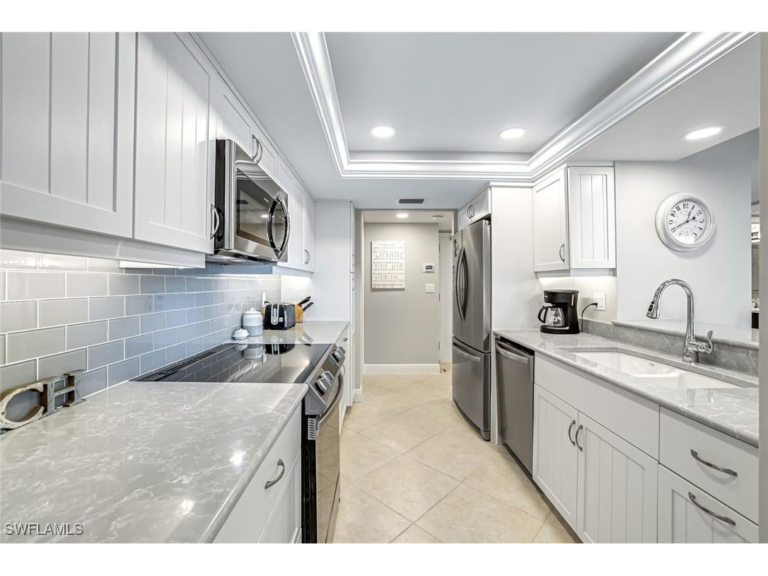 300 S Collier Boulevard #303 Marco Island FL 34145 225060121 image8