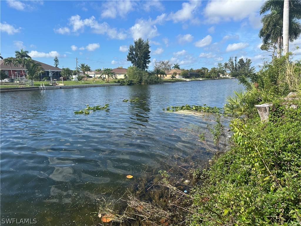300 SE 20th Street Cape Coral FL 33990 224026000 image1