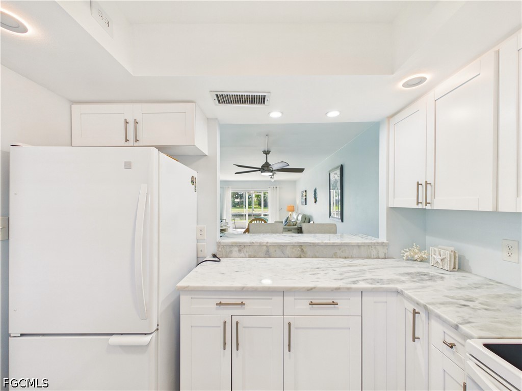 300 Valley Stream Drive #3D Naples FL 34113 2026023355 image11