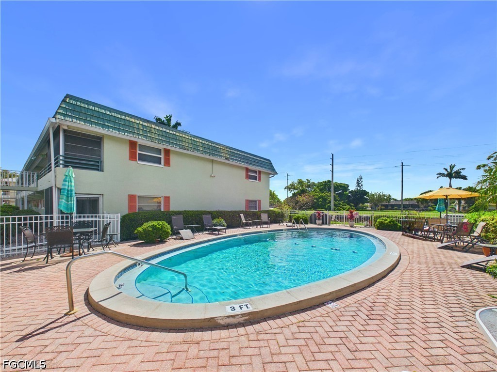 300 Valley Stream Drive #3D Naples FL 34113 2026023355 image21