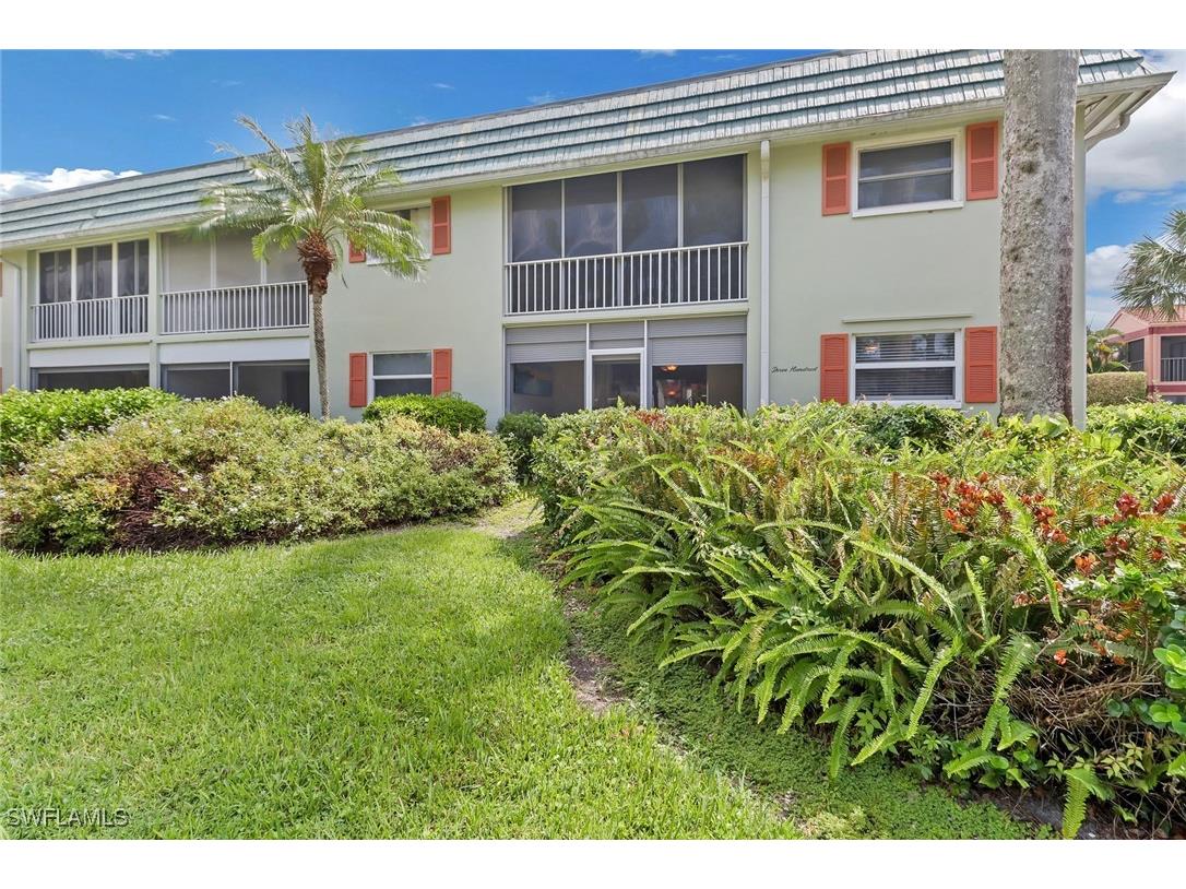 300 Valley Stream Drive #A6 Naples FL 34113 224076093 image1