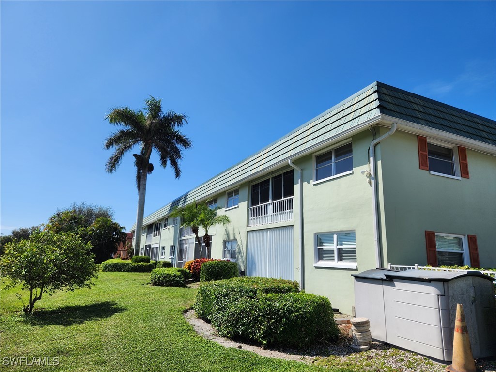 300 Valley Stream Drive #D-5 Naples FL 34113 225071230 image10