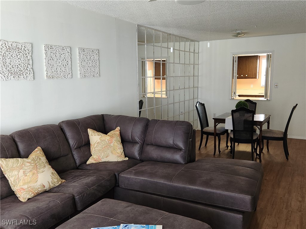 300 Valley Stream Drive #D-5 Naples FL 34113 225071230 image3