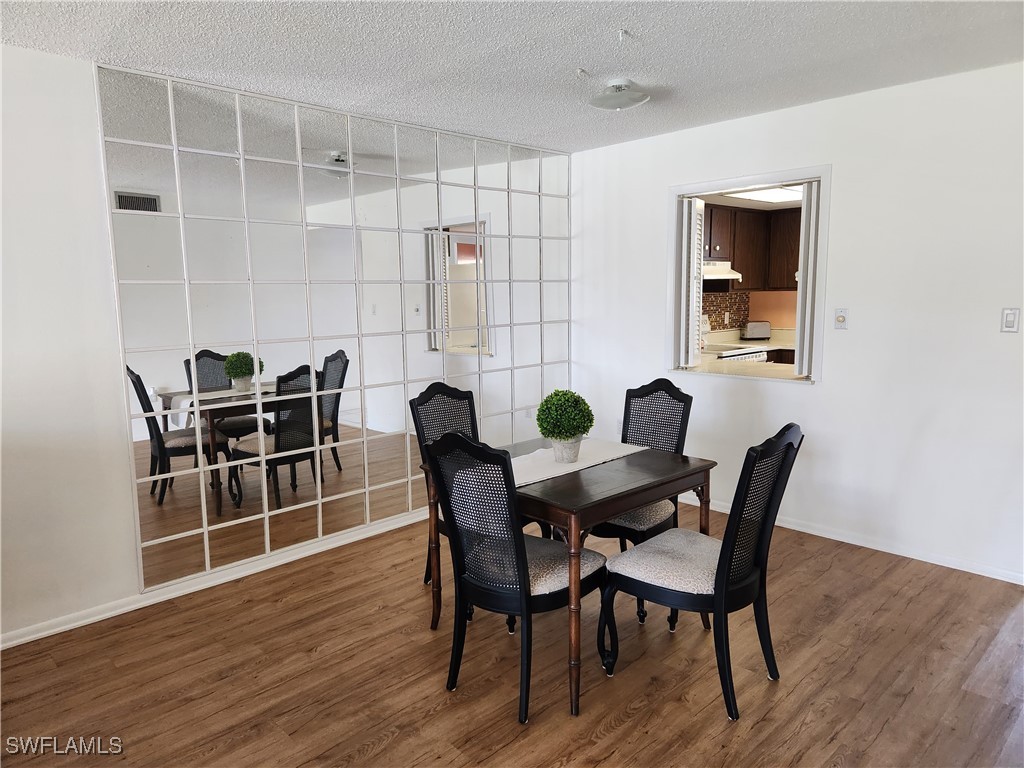 300 Valley Stream Drive #D-5 Naples FL 34113 225071230 image5