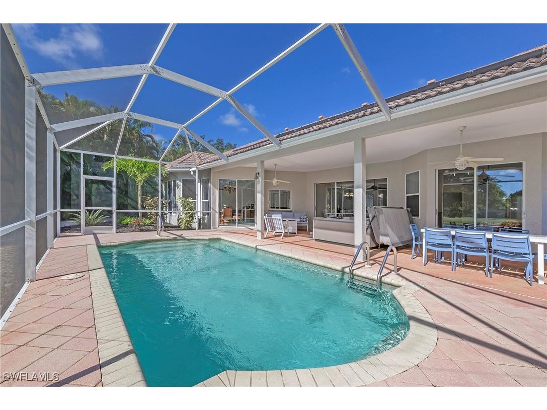 300 Wentworth Court Naples FL 34104 225073689 image1