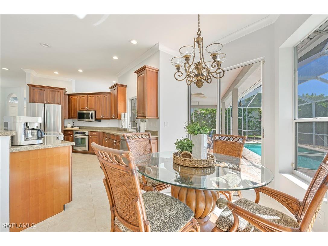 300 Wentworth Court Naples FL 34104 225073689 image22