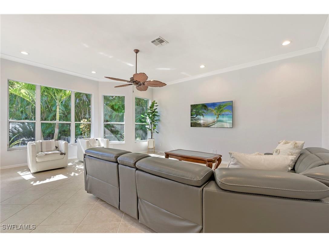 300 Wentworth Court Naples FL 34104 225073689 image26