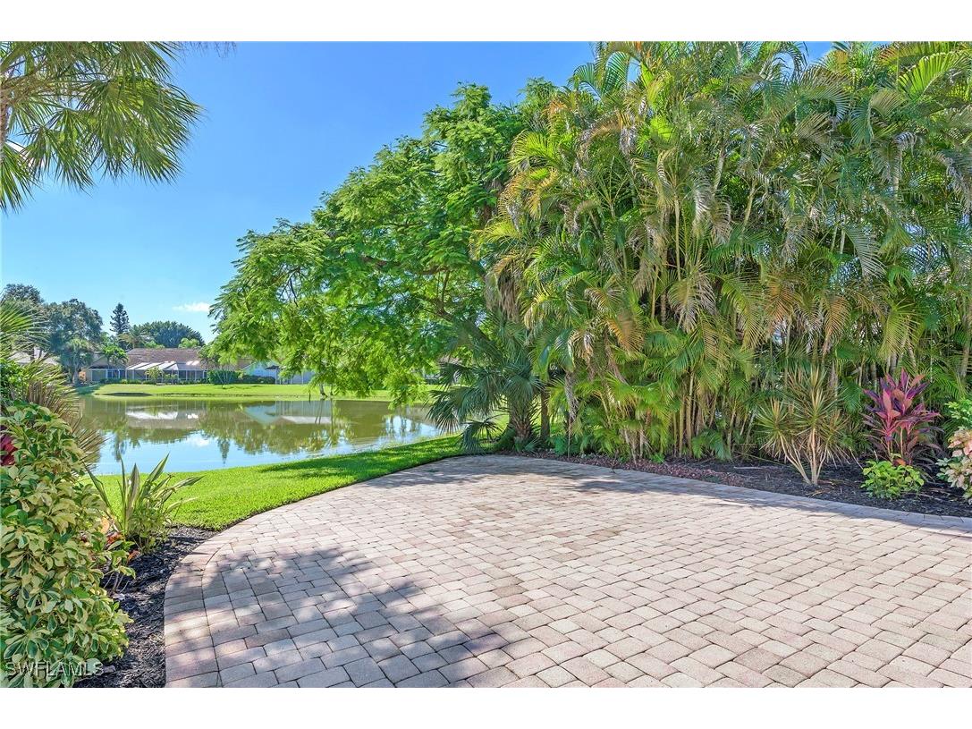 300 Wentworth Court Naples FL 34104 225073689 image30