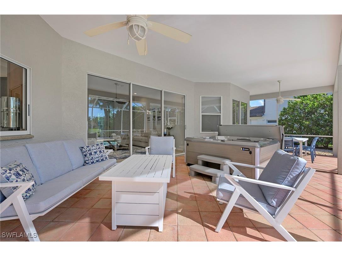 300 Wentworth Court Naples FL 34104 225073689 image9