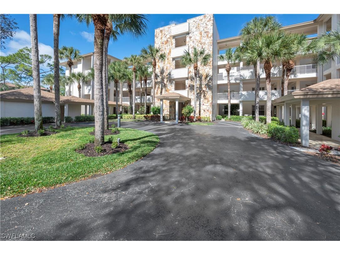 300 Wyndemere Way #C-103 Naples FL 34105 224010970 image1