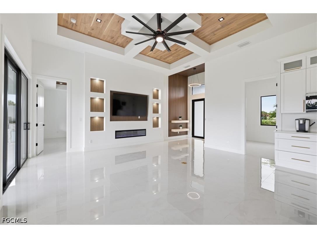 3000 11th Street W Lehigh Acres FL 33971 2026023777 image2