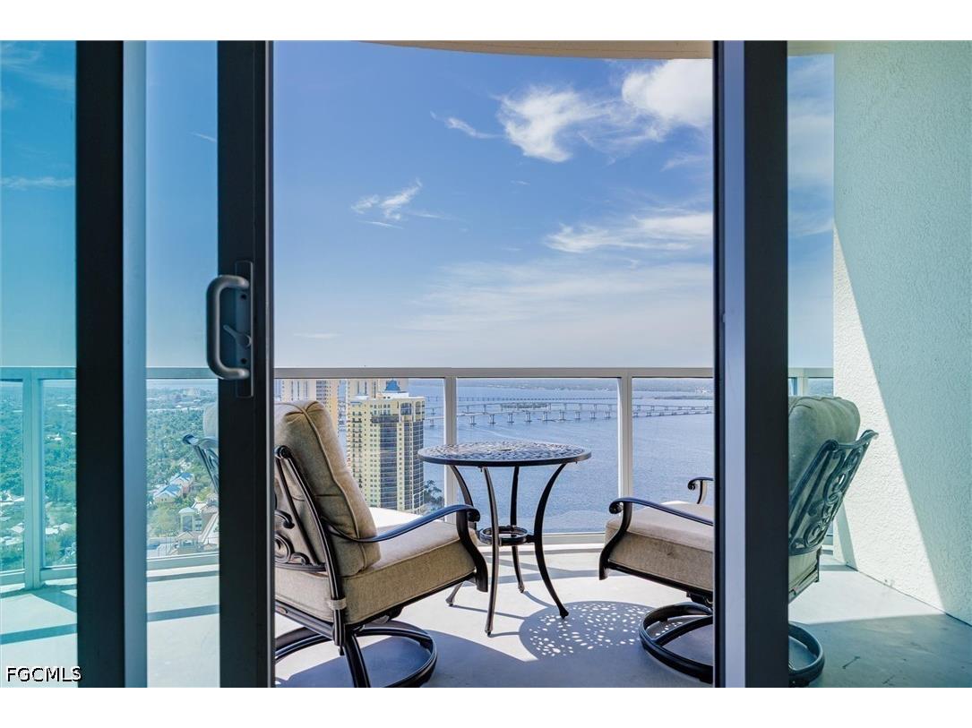 3000 Grand Oasis #LPH1 Fort Myers FL 33916 2026016551 image7