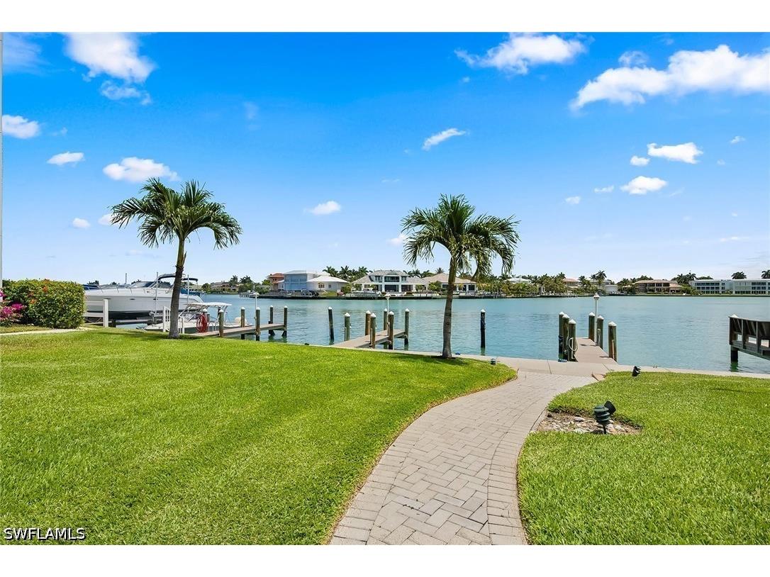 3000 Gulf Shore Boulevard N #103 Naples FL 34103 226017381 image18