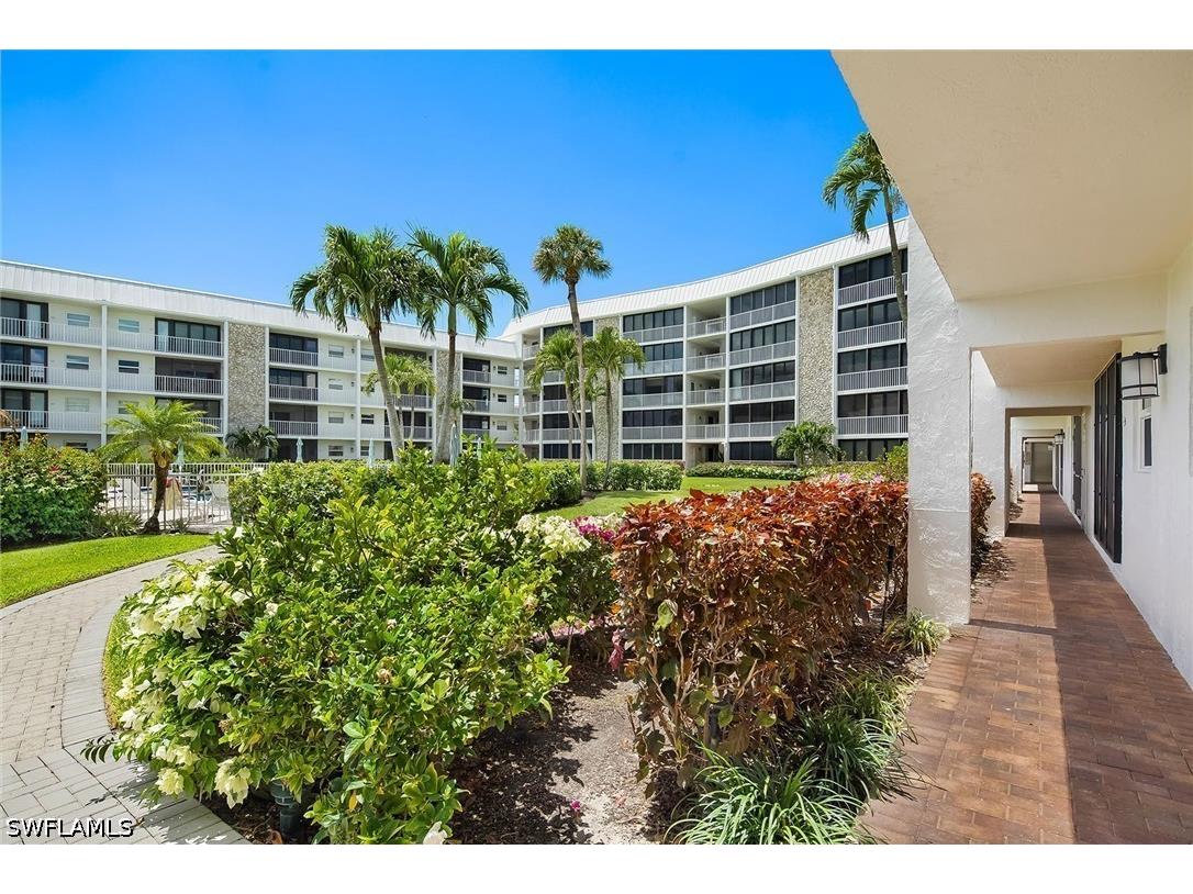 3000 Gulf Shore Boulevard N #103 Naples FL 34103 226017381 image22