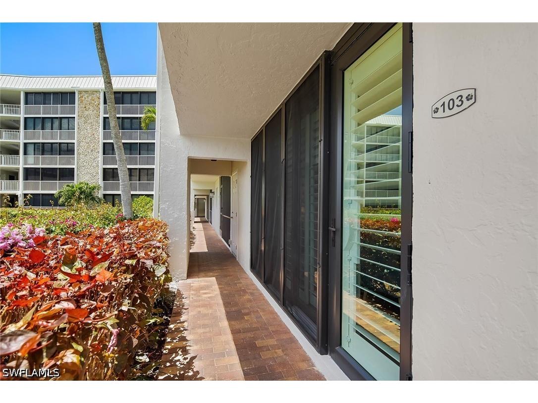 3000 Gulf Shore Boulevard N #103 Naples FL 34103 226017381 image3