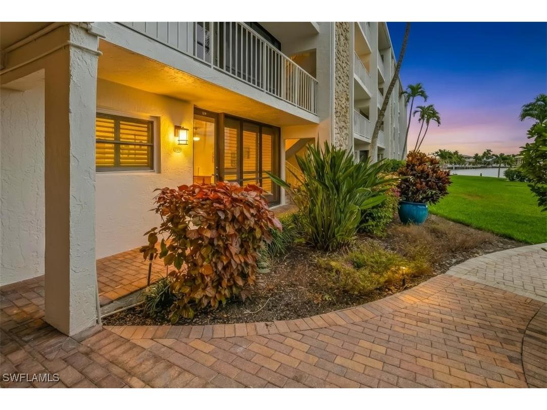 3000 Gulf Shore Boulevard N #106 Naples FL 34103 225083208 image1