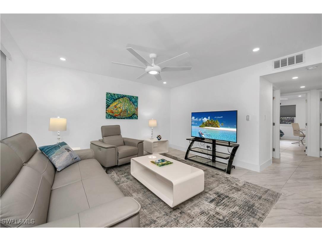 3000 Gulf Shore Boulevard N #113 Naples FL 34103 225079418 image12