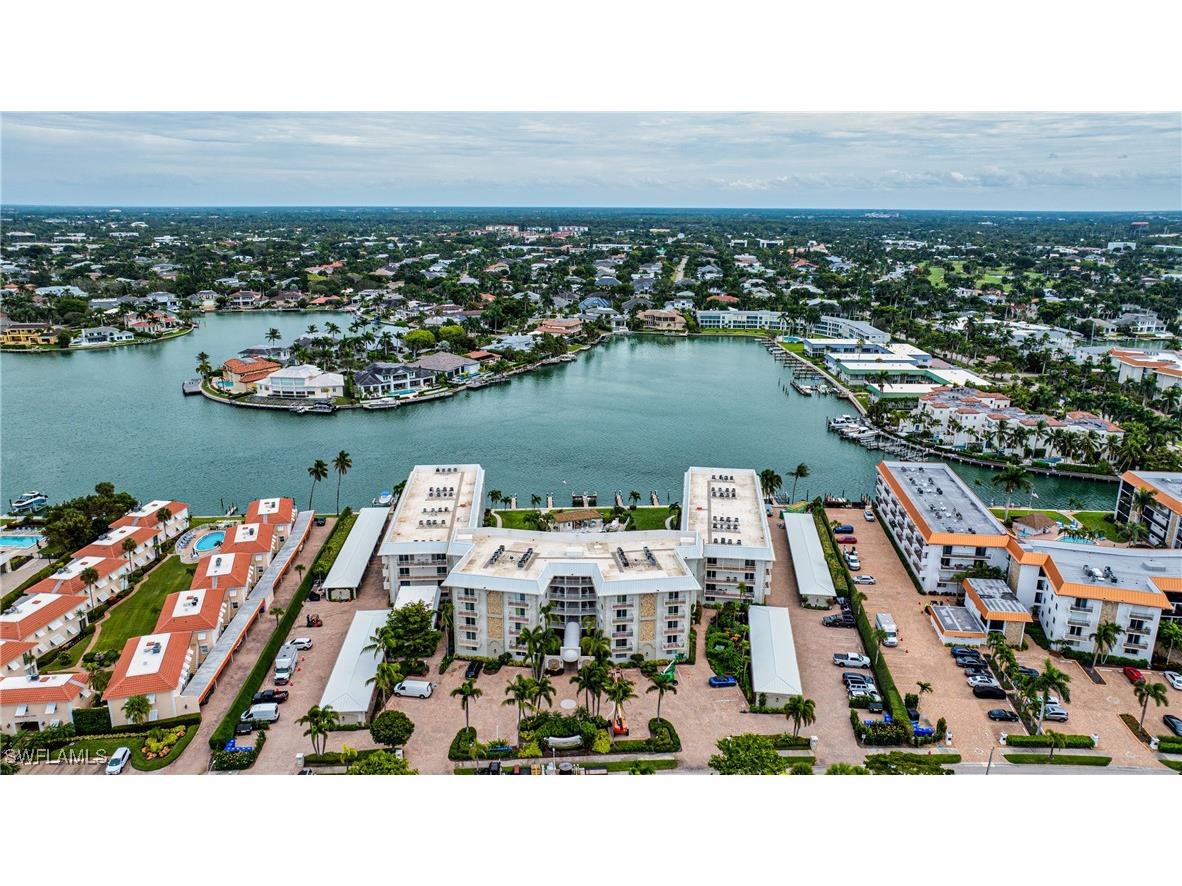 3000 Gulf Shore Boulevard N #113 Naples FL 34103 225079418 image18