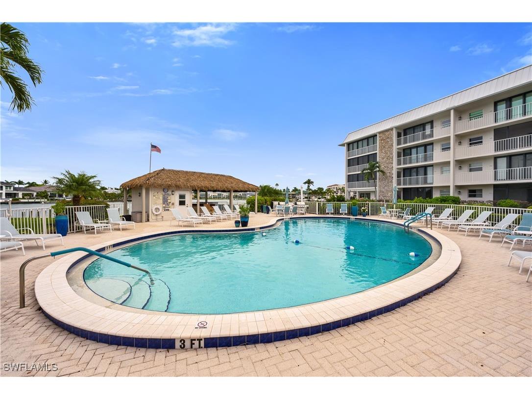 3000 Gulf Shore Boulevard N #113 Naples FL 34103 225079418 image8