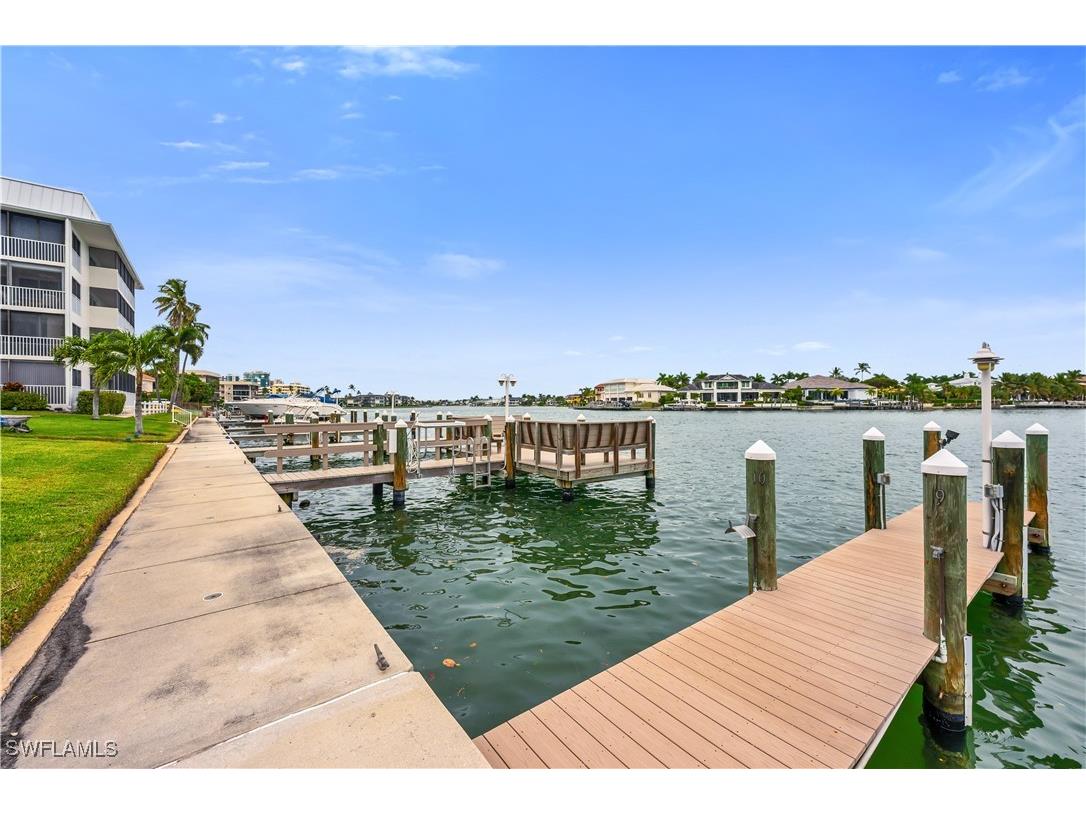3000 Gulf Shore Boulevard N #113 Naples FL 34103 225079418 image9