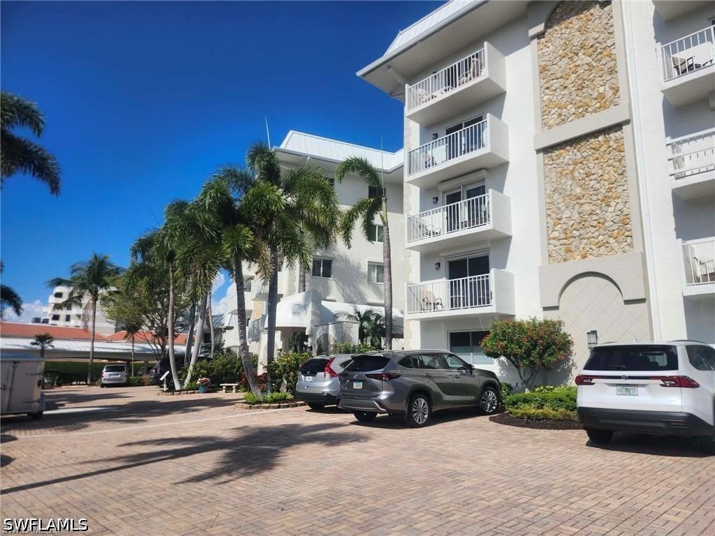 3000 Gulf Shore Boulevard N #113 Naples FL 34103 226016679 image1