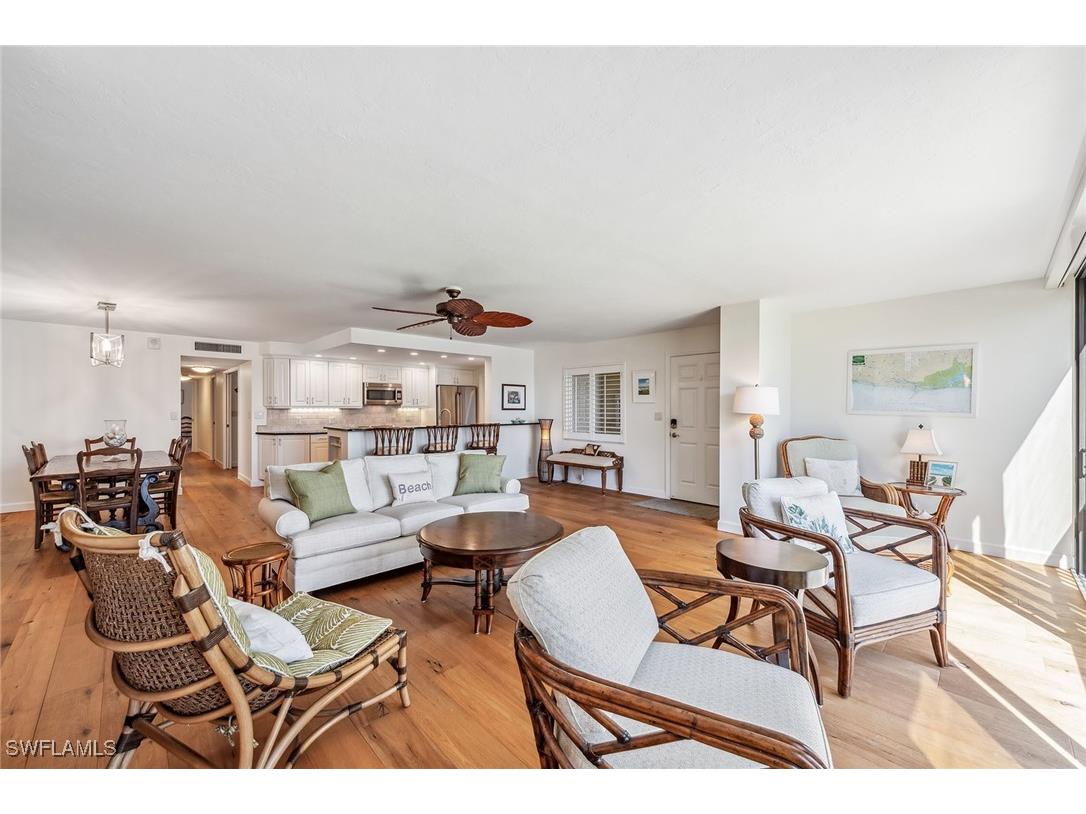 3000 Gulf Shore Boulevard N #207 Naples FL 34103 225023282 image8