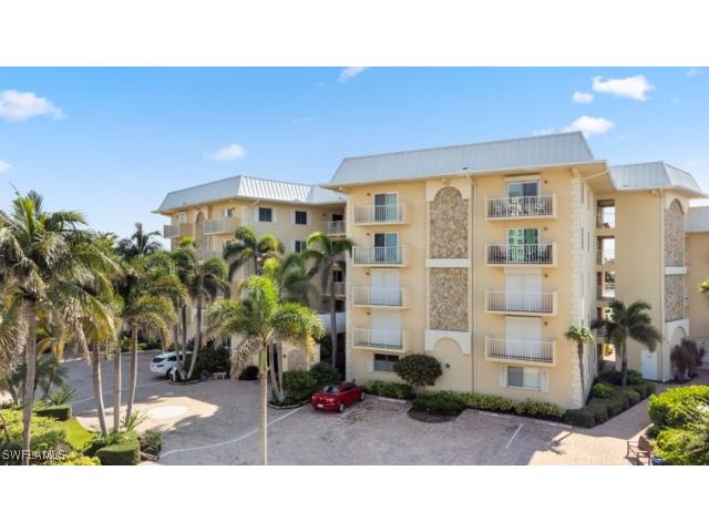 3000 Gulf Shore Boulevard N #207 Naples FL 34103 225063614 image33
