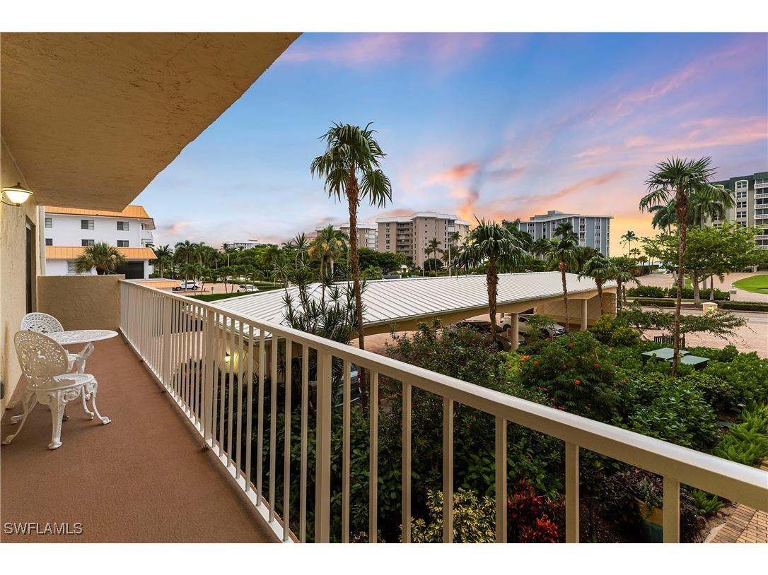 3000 Gulf Shore Boulevard N #211 Naples FL 34103 225078704 image16