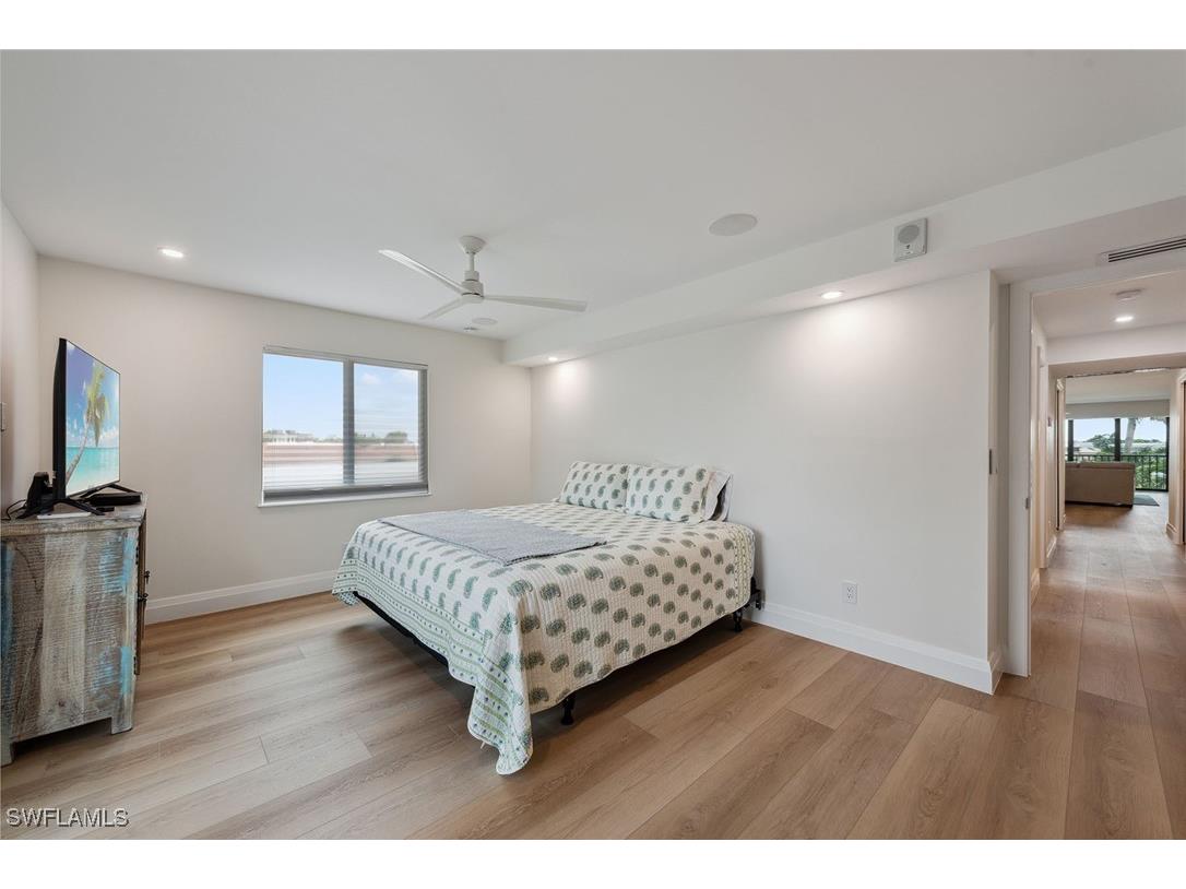 3000 Gulf Shore Boulevard N #307 Naples FL 34103 225073408 image11