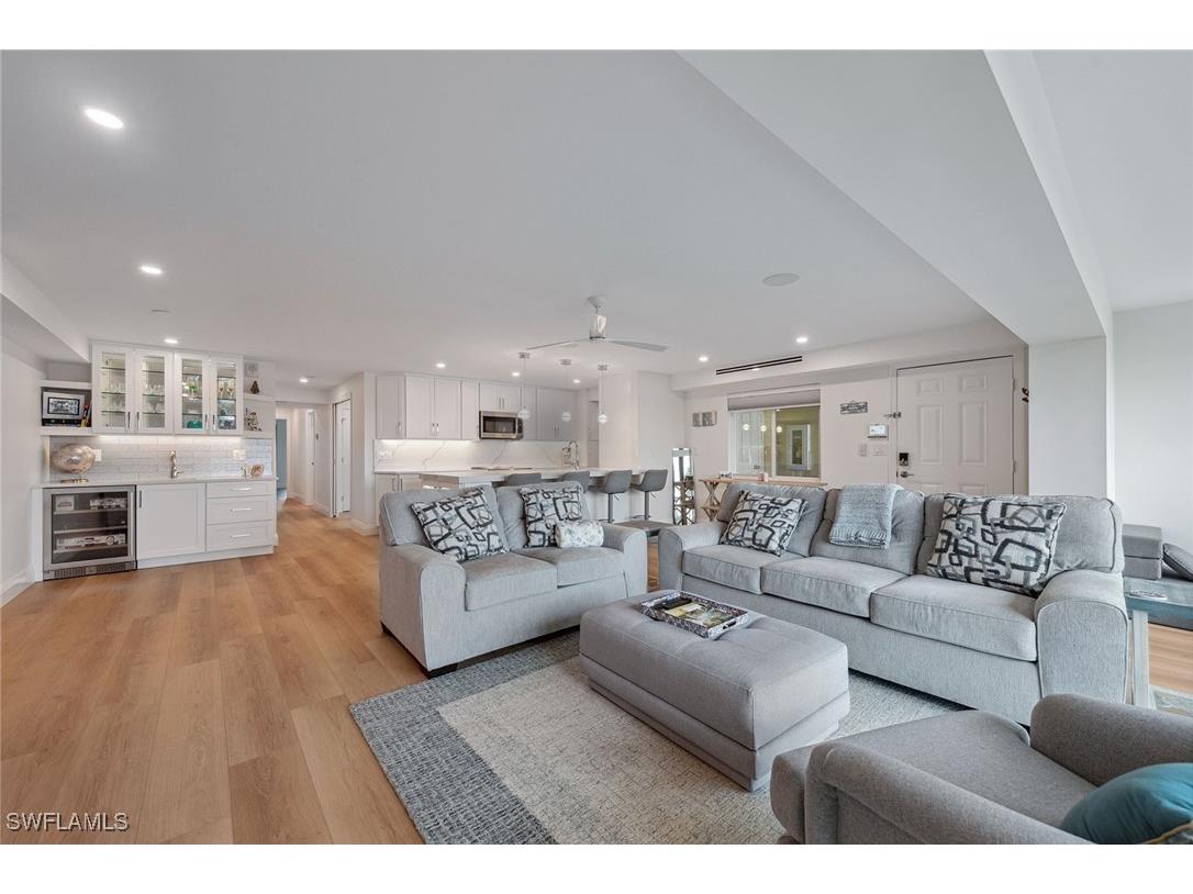 3000 Gulf Shore Boulevard N #307 Naples FL 34103 225073408 image6