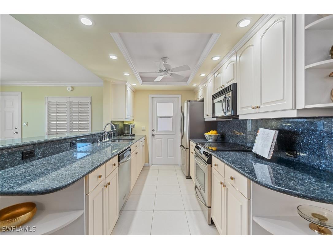 3000 Gulf Shore Boulevard N #410 Naples FL 34103 225070582 image12