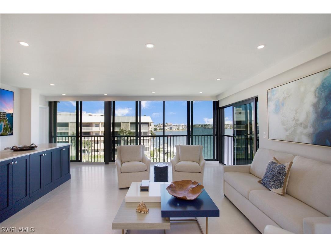 3000 Gulf Shore Boulevard N #416 Naples FL 34103 223083154 image1