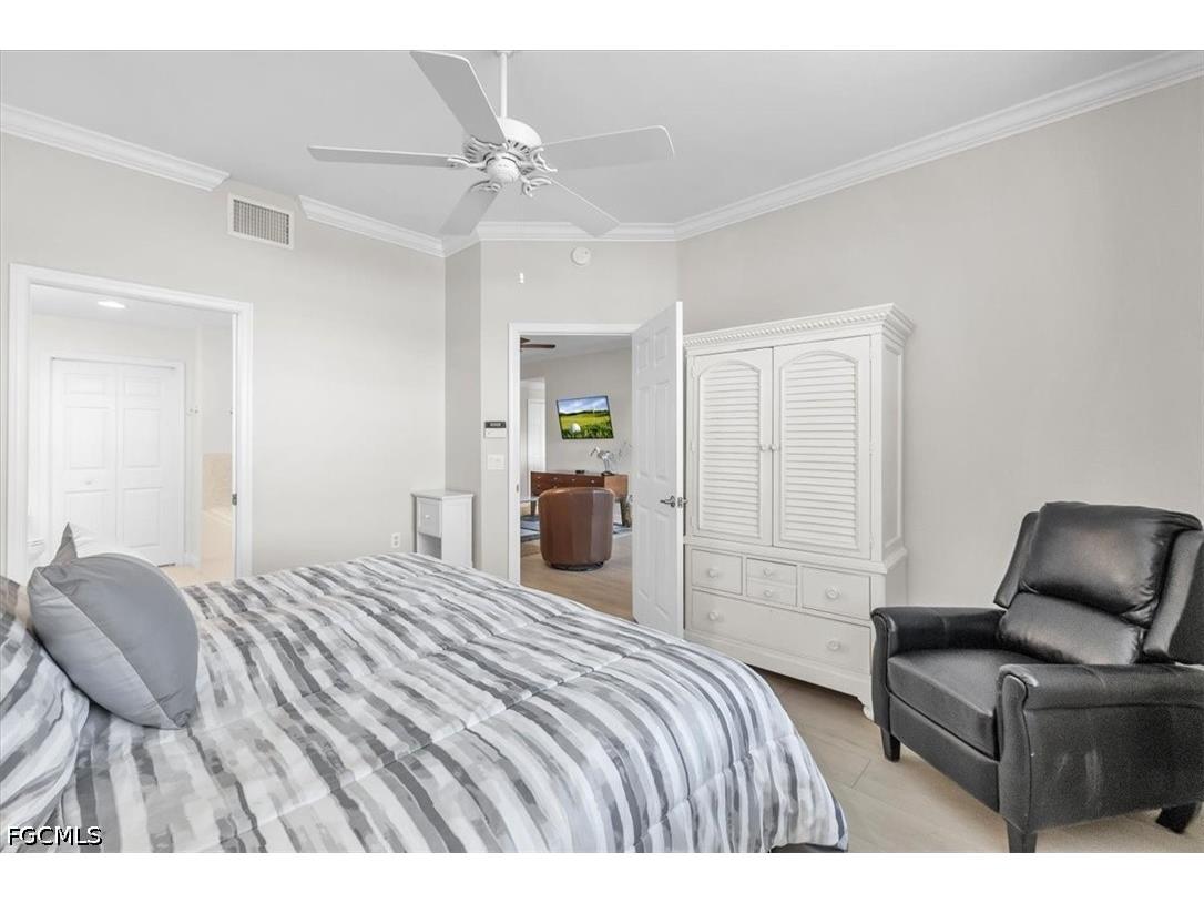 3000 Meandering Way #101 Fort Myers FL 33905 2026018865 image20