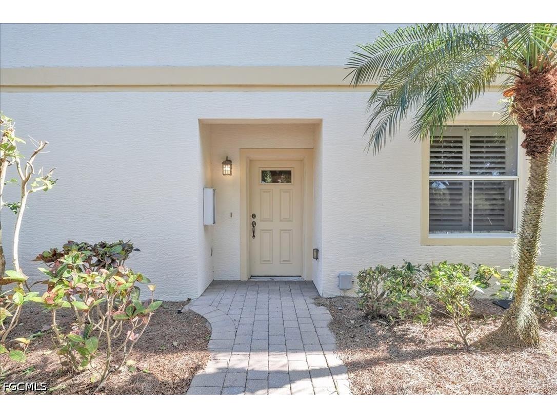 3000 Meandering Way #101 Fort Myers FL 33905 2026018865 image3