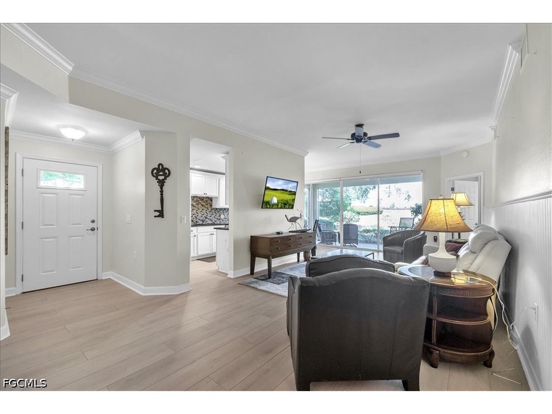 3000 Meandering Way #101 Fort Myers FL 33905 2026018865 image5