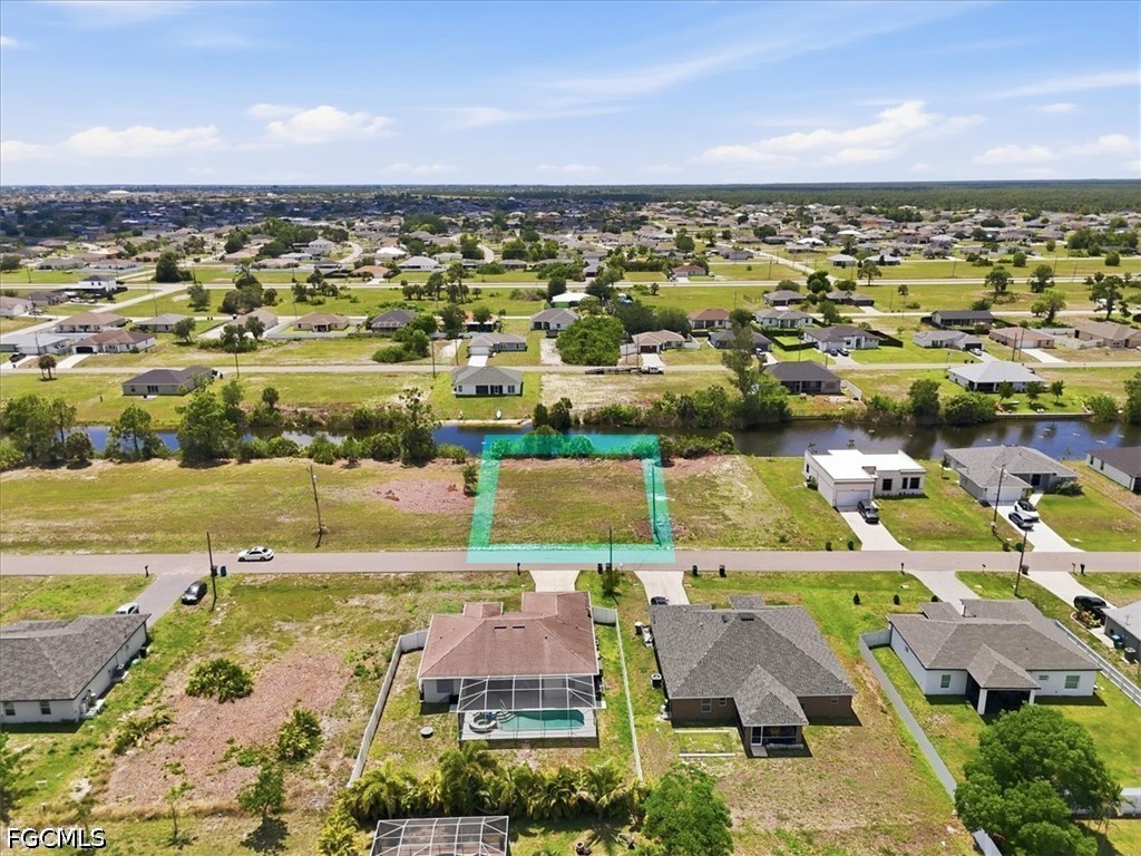 3000 NE 1st Place Cape Coral FL 33909 2026028981 image1