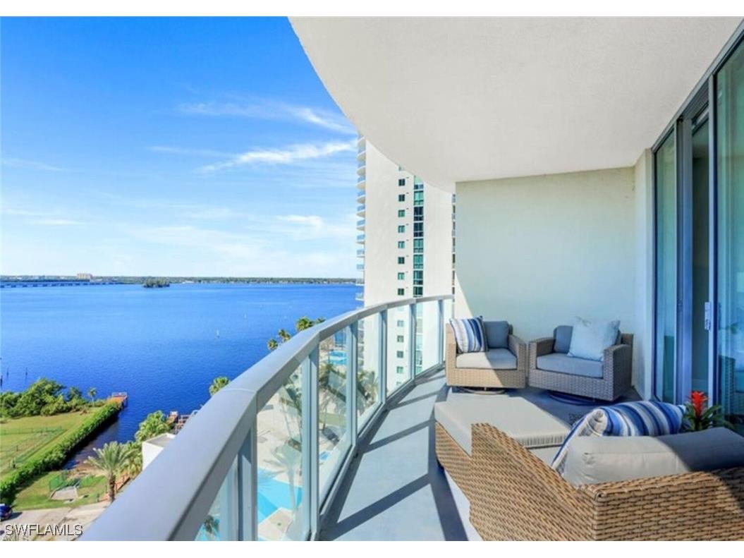 3000 Oasis Grand Boulevard #1201 Fort Myers FL 33916 223038050 image1