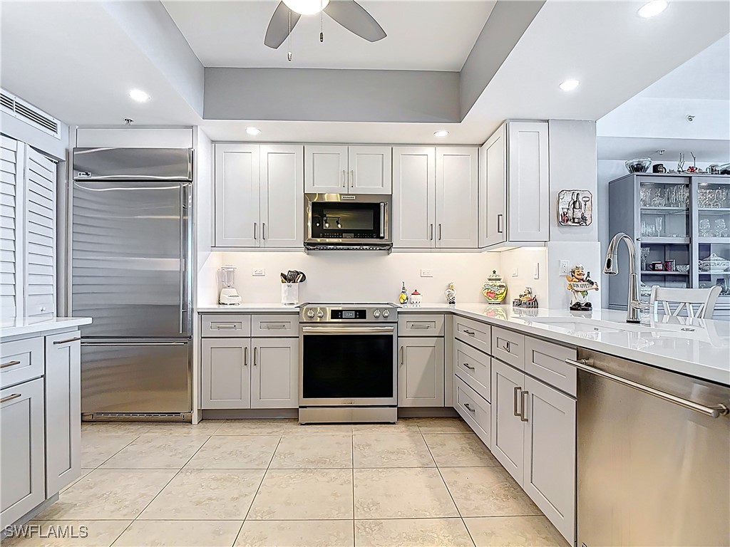 3000 Oasis Grand Boulevard #1203 Fort Myers FL 33916 225058250 image4